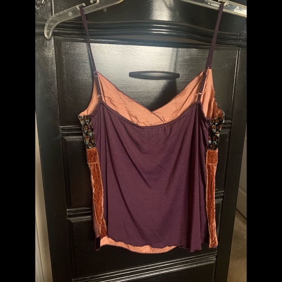 Etcetera Tank/Cami - Picture 2 of 3